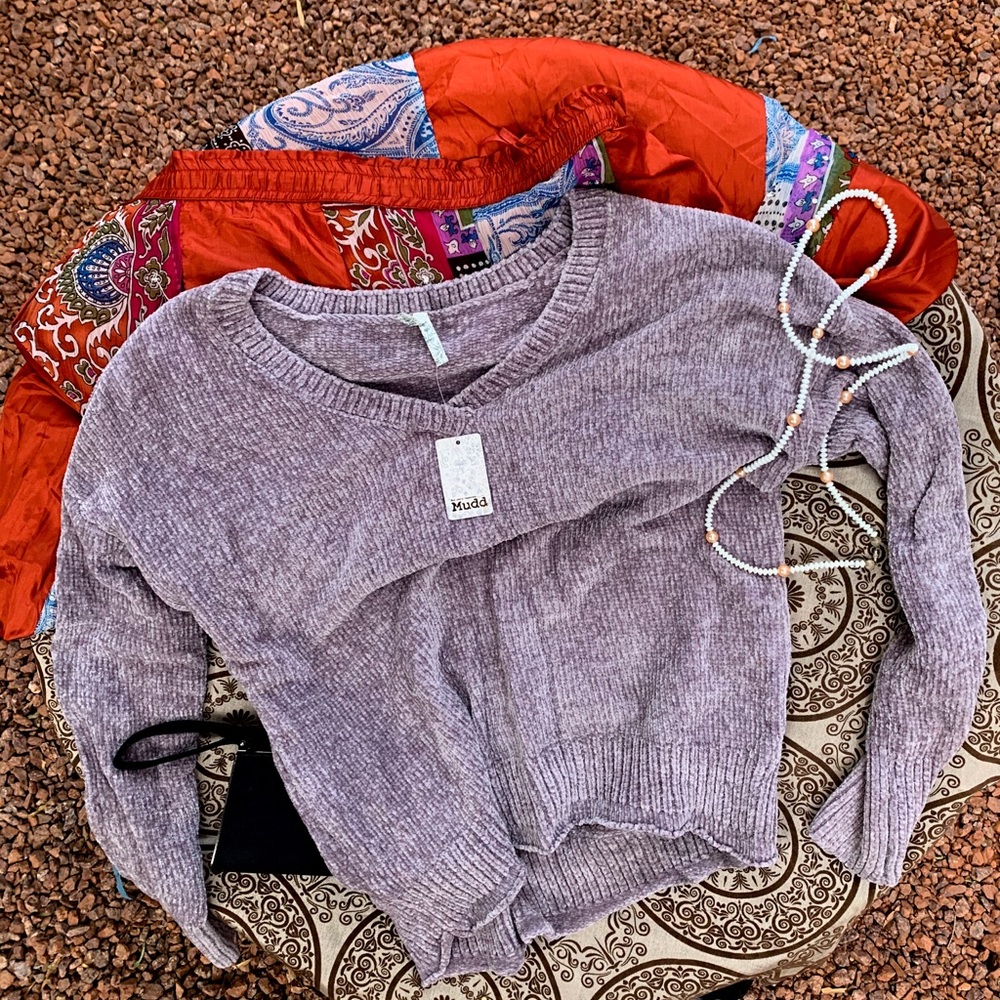 Size L Mudd Sweater Women’s Large